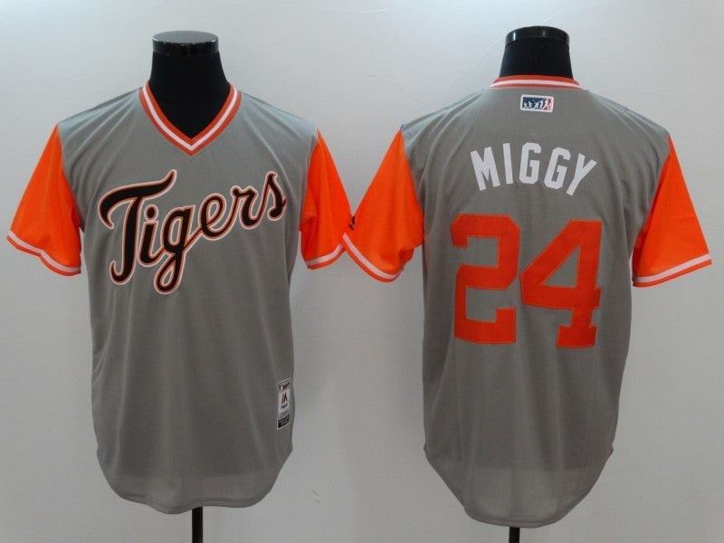 Custom 2017 #0 MAJESTIC Retro Stitched Baseball Jersey - Classic Edition