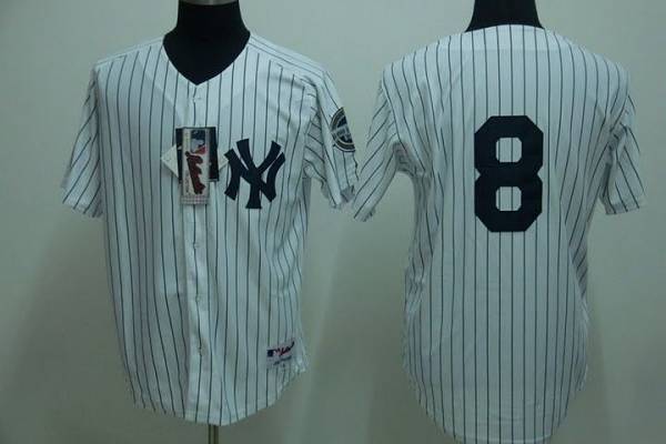 Custom #8 BERRA Retro Stitched Baseball Jersey - Classic Edition